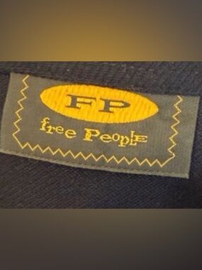 Vintage 90’s Free People Jacket
EUC